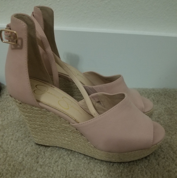 Jessica Simpson wedge - Picture 2 of 2